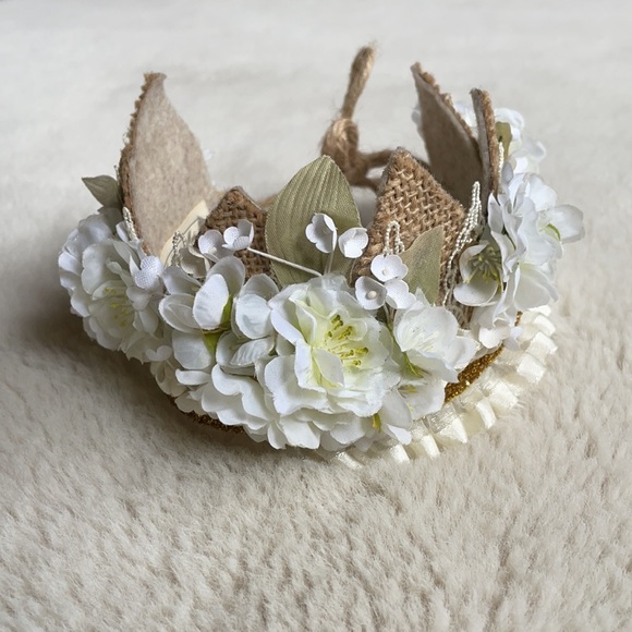 Vintage Rustic Floral Burlap Lace Tie Back Crown - Picture 12 of 17